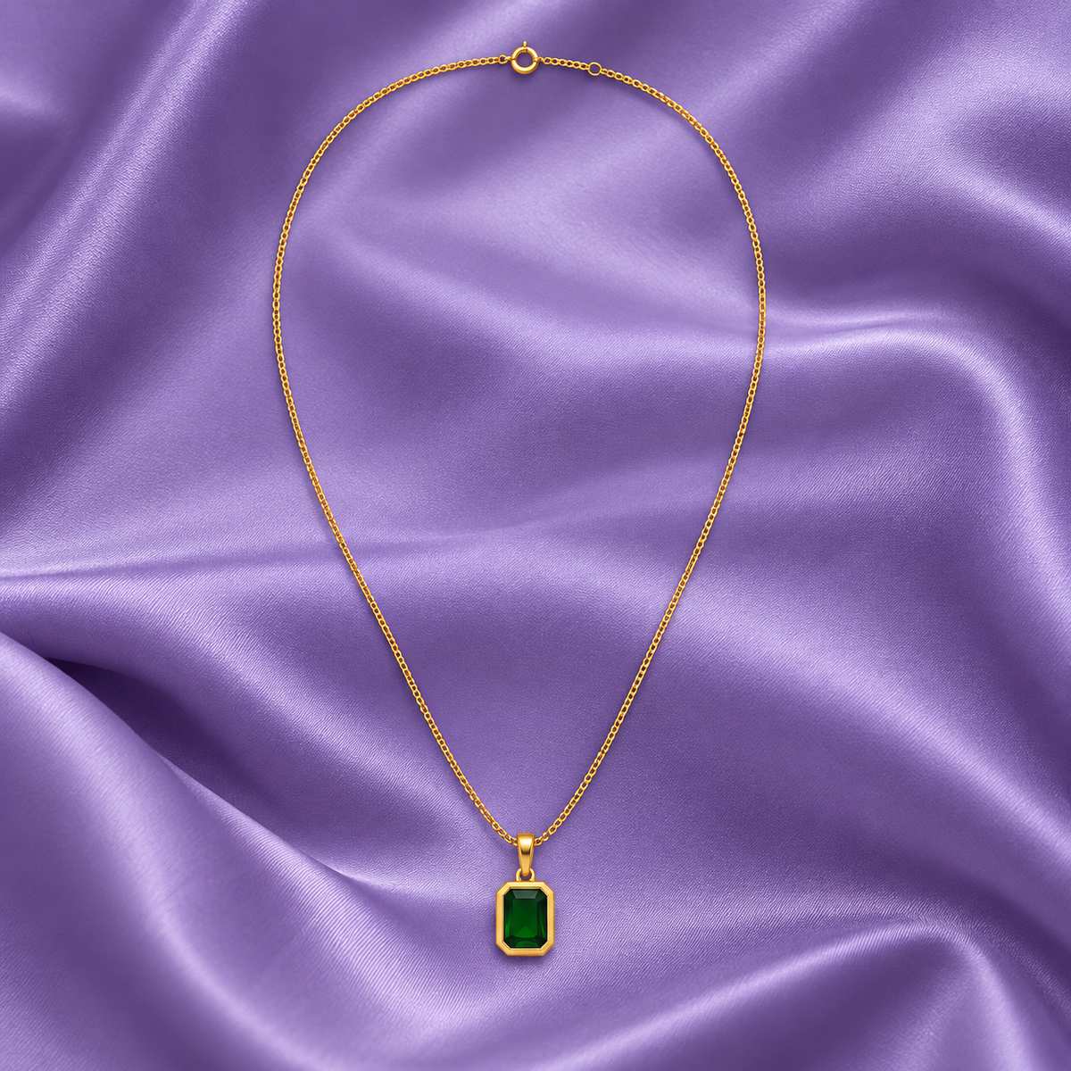 Classic Emerald Necklace