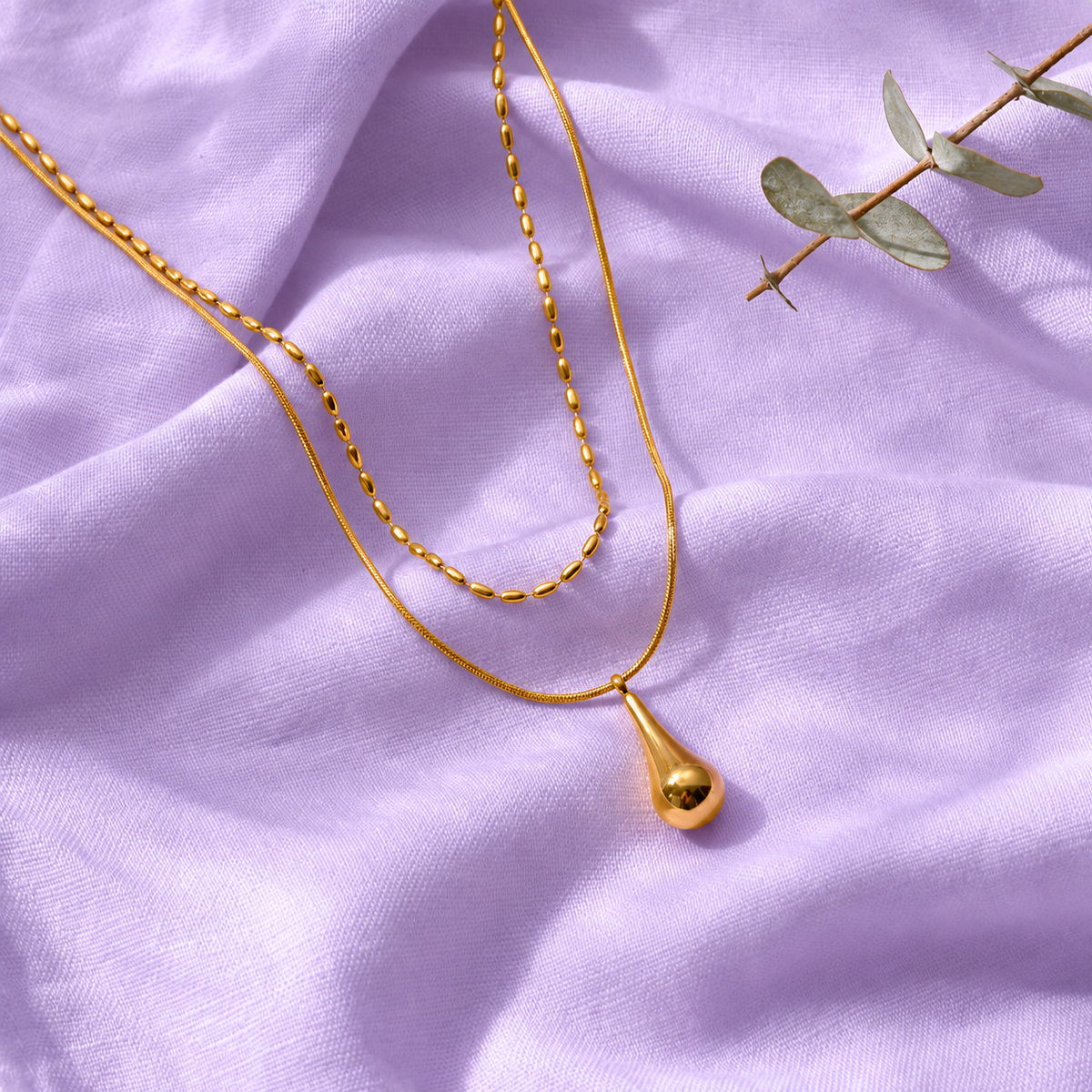 Sleek Teardrop Charm Layer Necklace
