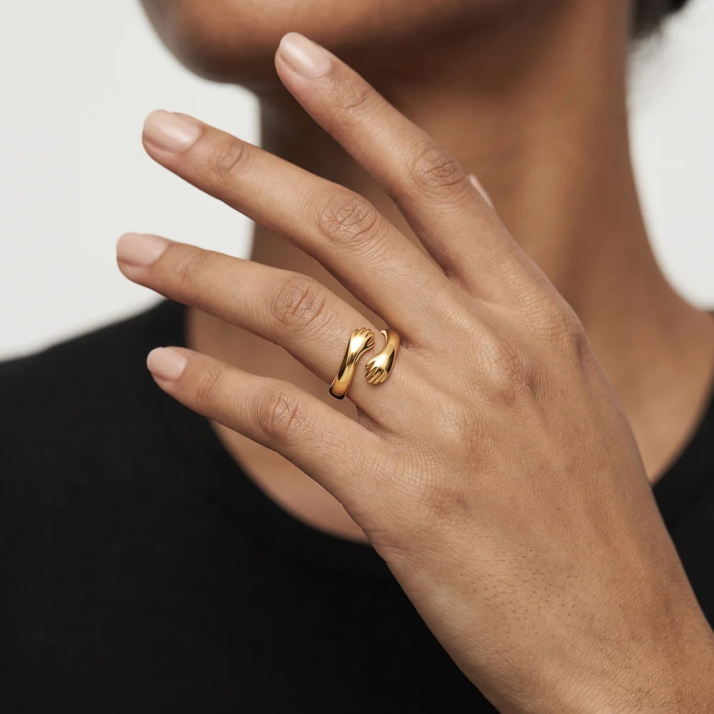 Love Hug Ring